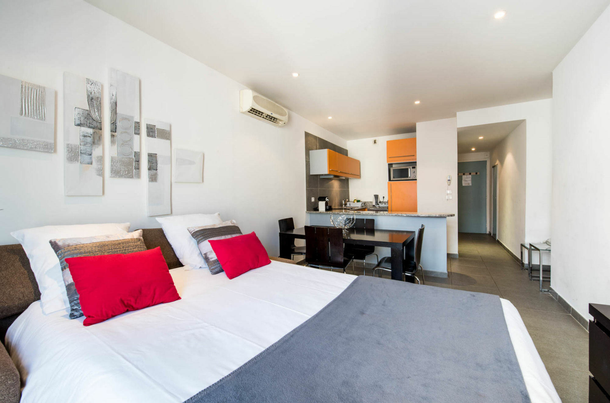 Florella Croisette Apartment Канны Экстерьер фото